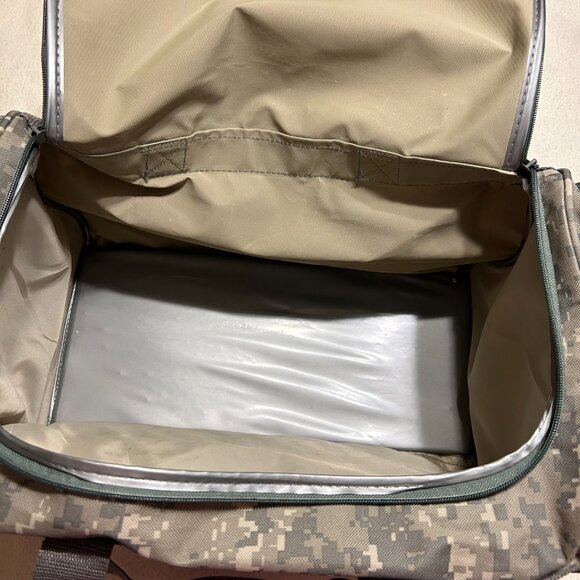 Camo NRA Bag. 9" x 11" x 18". (917) - Picture 5 of 5